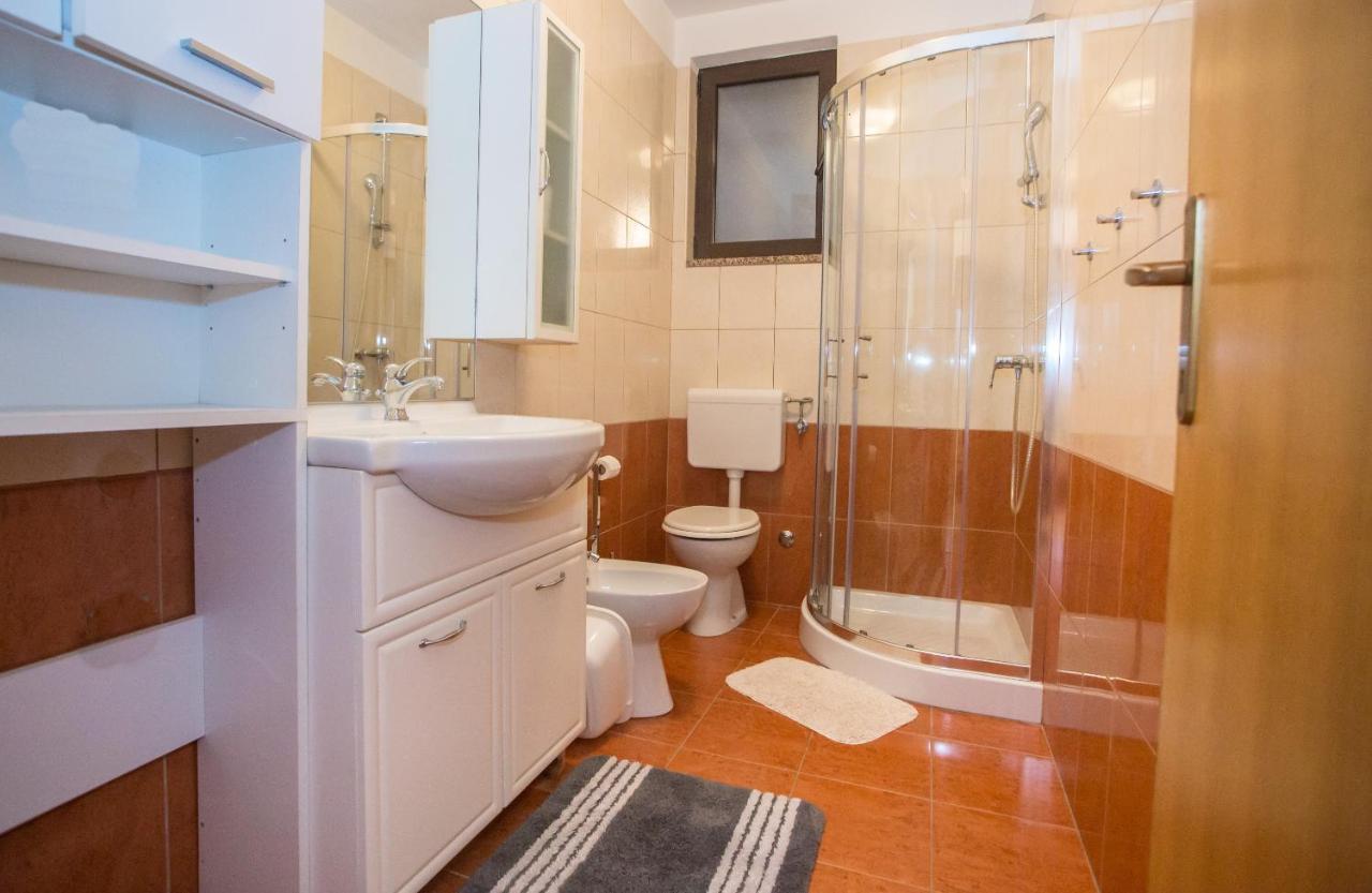 Apartment Ivan 2 Фунтана Экстерьер фото
