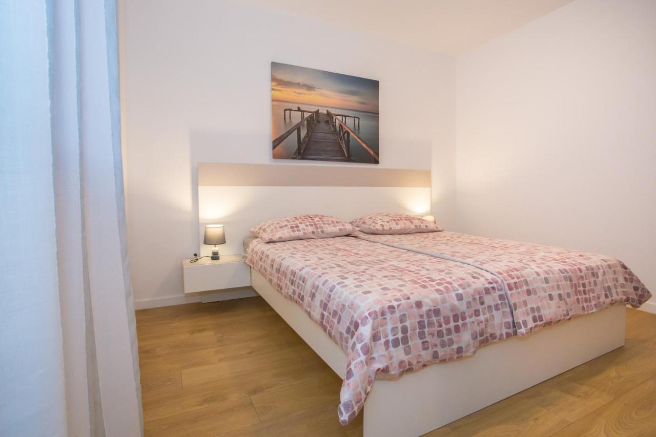 Apartment Ivan 2 Фунтана Экстерьер фото